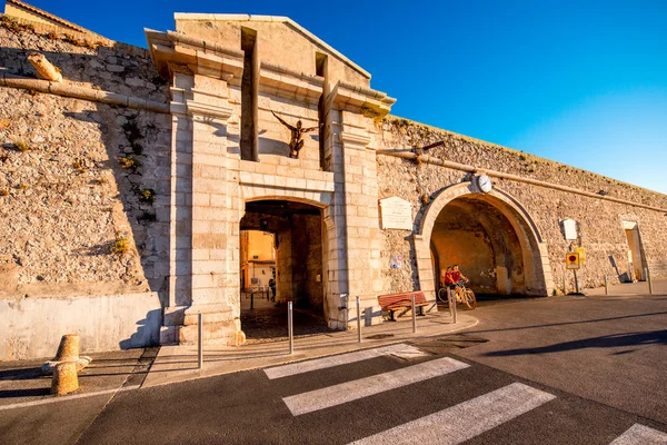Antibes city wall in France — Stock Photo, Image