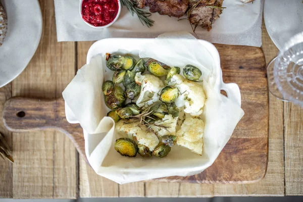 Serving lunch on a wooden table — Stock Photo, Image