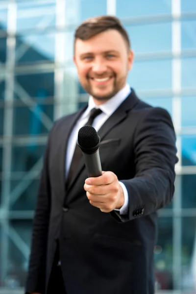 Portrait of well-dressed man on the contempopary background — Stock Photo, Image