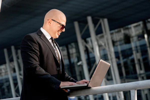 Porträtt av affärsman — Stockfoto