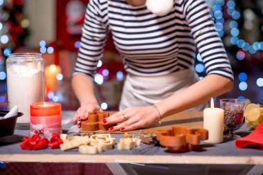 Yapım zencefil çerezleri Noel