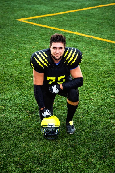 Jugador de fútbol americano — Foto de Stock