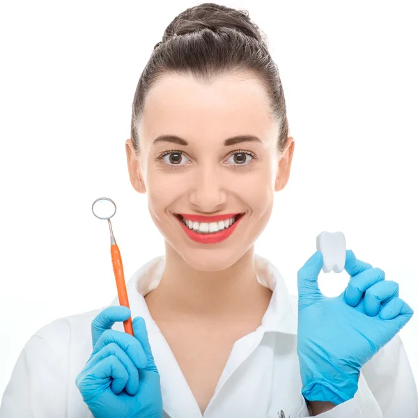 Retrato de jovem médico no fundo branco — Fotografia de Stock