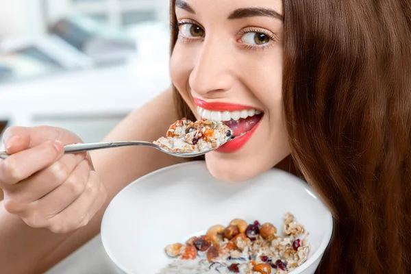 Granola breakfast — Stock Photo, Image