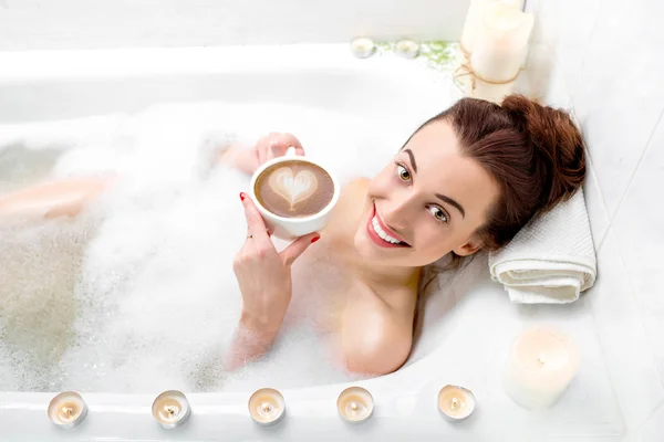 Woman bathing — Stock Photo, Image