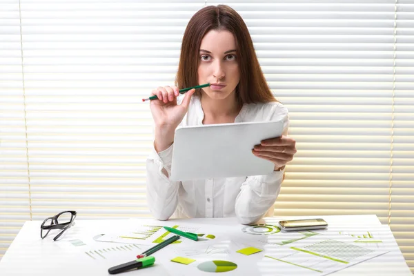 Economist working — Stock Photo, Image