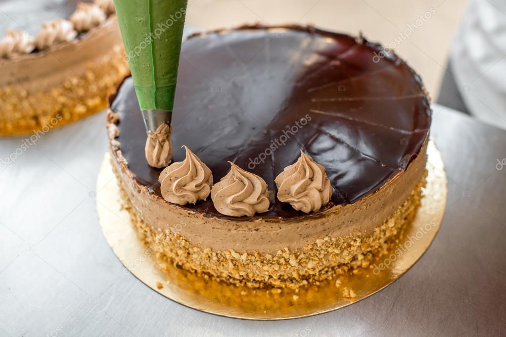 biscuit taart maken — stockfoto © rossandhelen #67812143