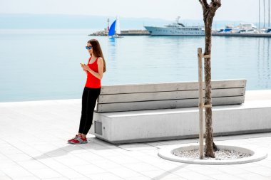 Promenad spor kadın