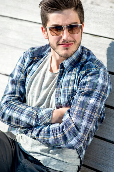 Portrait of a young handsome man outdoor — Stock Photo, Image