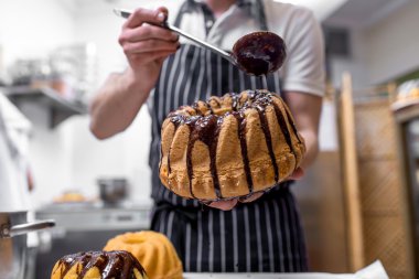 Paskalya için pişirme