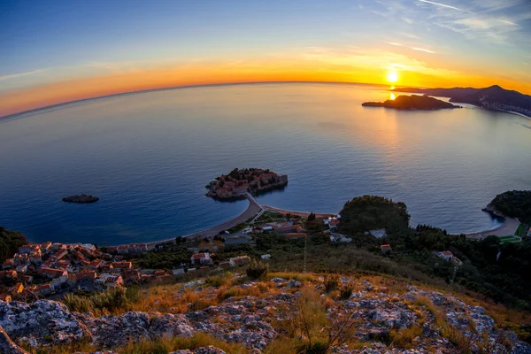 Пейзаж Адриатического моря в Черногории — стоковое фото