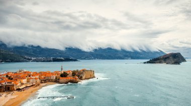 Budva eski şehir