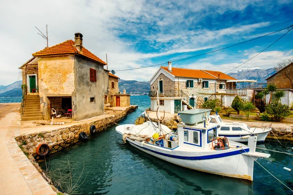 Vieux port de plaisance au Monténégro — Photo