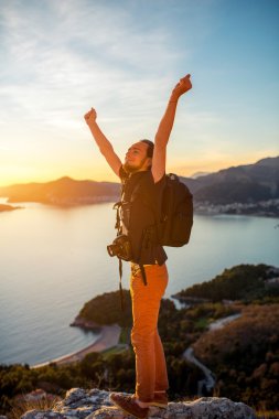 Dağdaki fotoğrafçı.