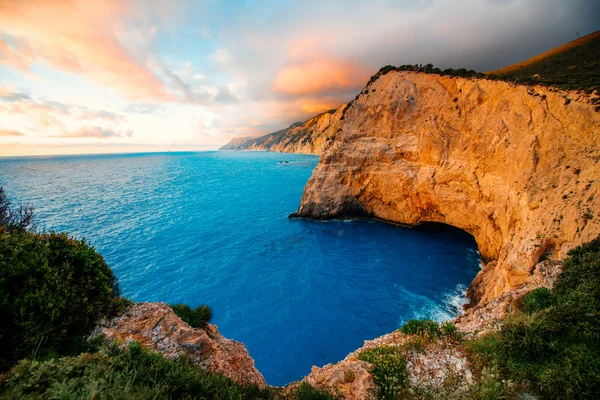 Porto Katsiki costa na ilha de Lefkada — Fotografia de Stock