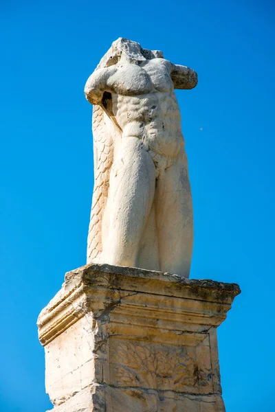 Griekse standbeeld in Agora — Stockfoto