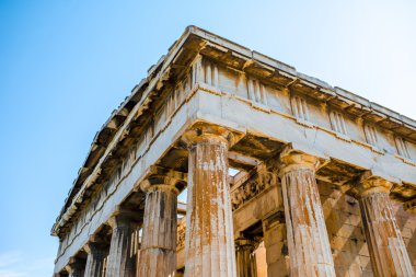 Acropolis yakınındaki Agora tapınakta Hephaistos