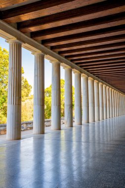 Stoa Attalos sütunlar