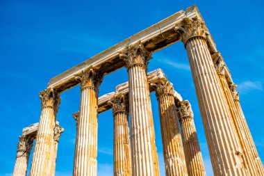 Atina'da Zeus Tapınağı kalıntıları
