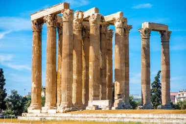 Atina'da Zeus Tapınağı kalıntıları