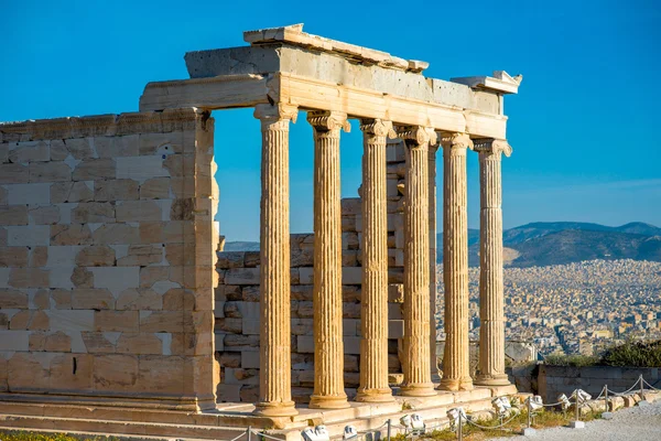 Erechtheum temple in Acropolis — Stock Photo, Image