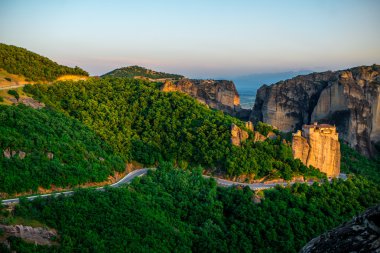 Yunanistan 'daki meteora manastırları