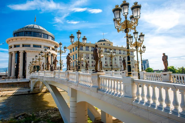 Art bridge in Skopje — Φωτογραφία Αρχείου