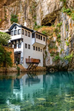 Buna bahar Blagaj Köyü güzel evde