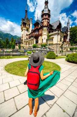 Turist Peles Kalesi