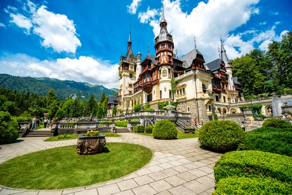 Peles castle — Stockfoto