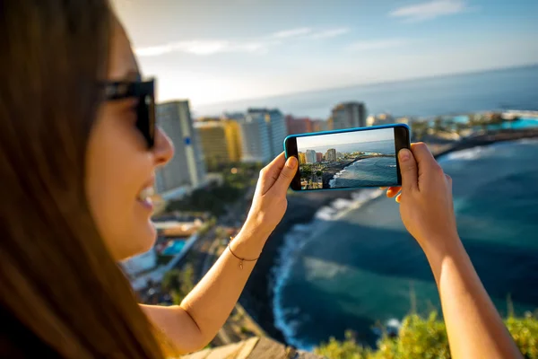 Fotografiando Puerto de la Cruz en la isla de Tenerife — Foto de Stock