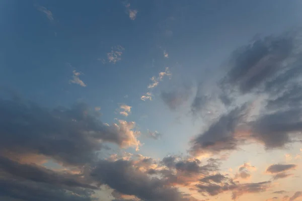 Bewölkter Himmel Sonnenuntergang — Stockfoto