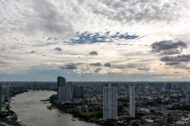 Sathorn benzersiz kuleleri