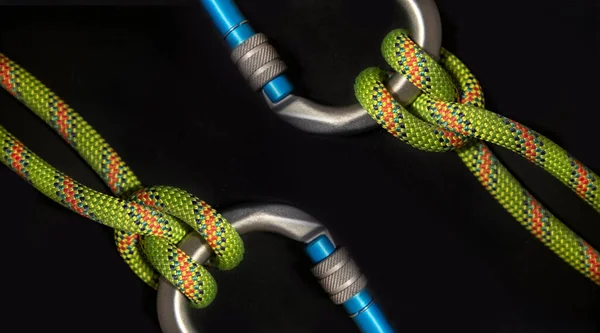 Inverse Carabiners Boatman Knot Fluorescent Green Rope Black Background — Stock Photo, Image