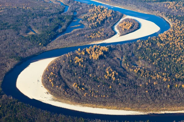Tundra river in autumn, top view — Stock Photo, Image