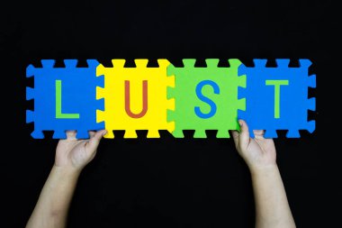 konsept mesaj şehveti yaratıcı ya da öğretici amaçlar için tutulan köpük blokları