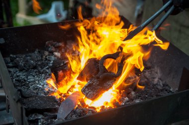 metal bir parça Isıtma