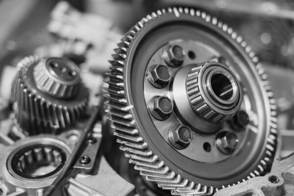 Автоматическая коробка передач на небольшой глубине поля