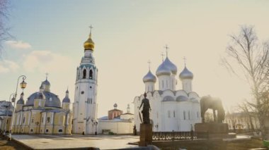 Çan kulesi ve Katedrali