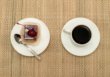 kahve ve pasta plaka