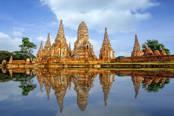 Chaiwatthanaram temple — Stockfoto