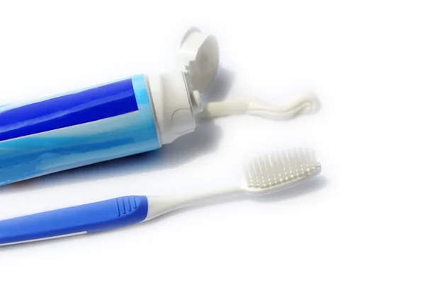 Toothbrush and toothpaste — Stock Photo, Image