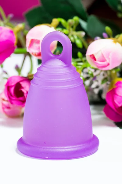 Menstrual cup and roses — Stock Photo, Image