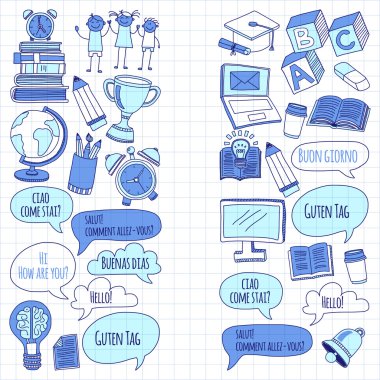 Dil Okulu doğrusal doodle simgeler defter kağıt üzerinde