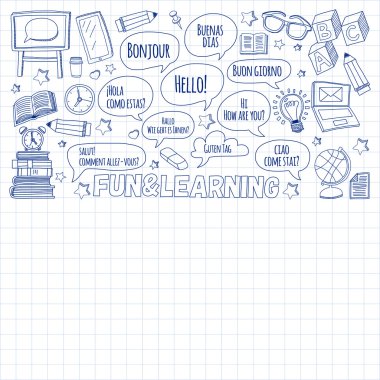 Dil Okulu doğrusal doodle simgeler defter kağıt üzerinde