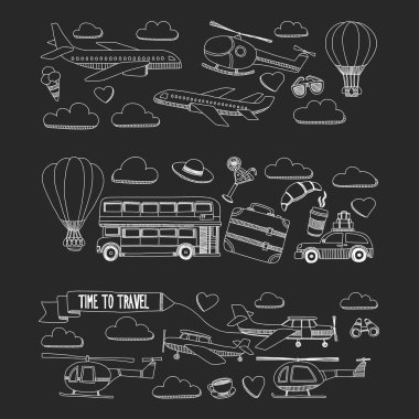 Araba Uçak Helikopter ballon gemi seyahat ve ulaşım vektör doodle kümesi