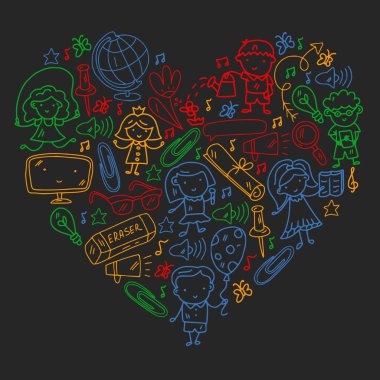 Okul eşyalarıyla vektör deseni. Çevrimiçi internet eğitimi, e-öğrenme.