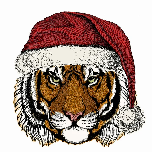 Vector tijgerportret. Kerstdier. Dierlijke kop. Kerstrood Kerstman hoed. — Stockvector