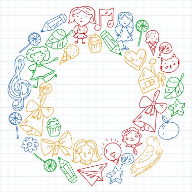 Anaokulu çocukları parkta oynarlar. Çevrimiçi eğitim.