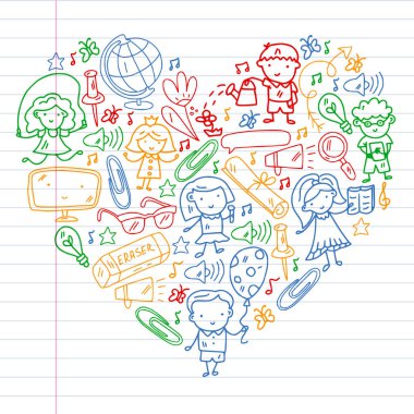 Mutlu okul çocukları. Online eğitim. E-öğrenme.